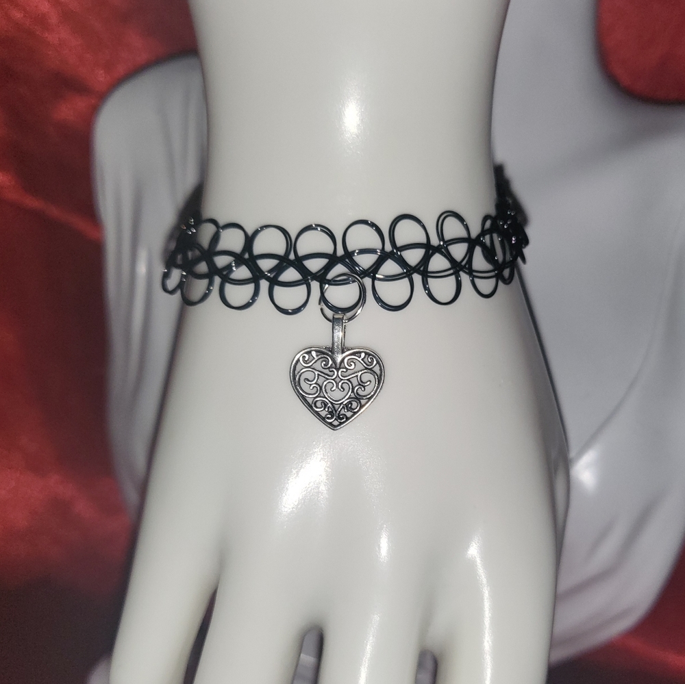 Heart charm bracelet